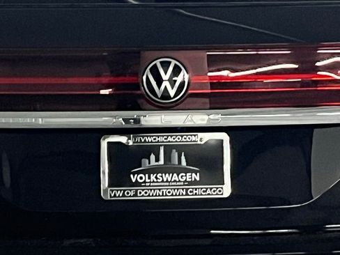 New 2025 Volkswagen Atlas SE image 35