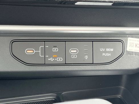 New 2026 Kia Carnival SX FWD image 35