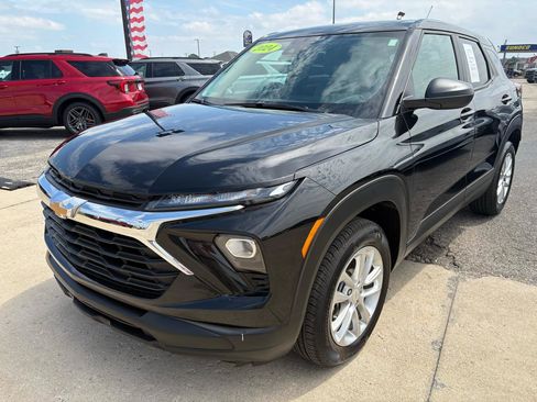 Used 2024 Chevrolet TrailBlazer LS w/ LS Convenience Package AWD/4WD image 7