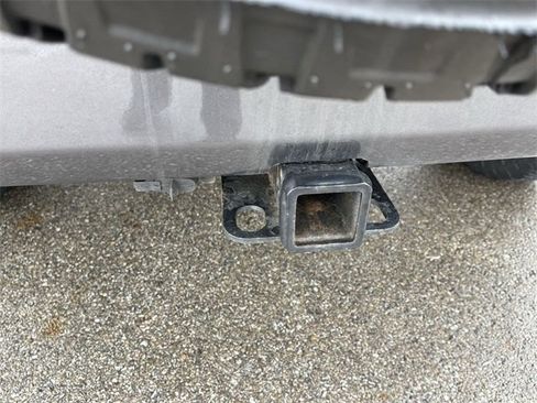 Used 2018 Jeep Wrangler Unlimited Sahara w/ Dual Top Group image 12