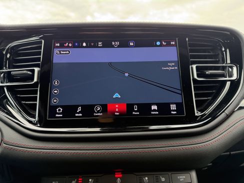 Used 2024 Dodge Durango Citadel image 9