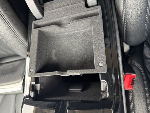 Used 2022 Lincoln Nautilus FWD image 18