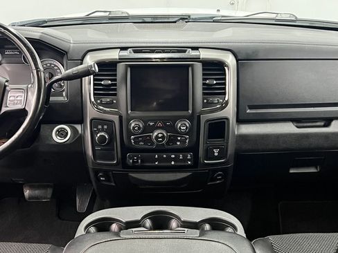 Used 2018 RAM 2500 Big Horn w/ Sport Appearance Group image 20