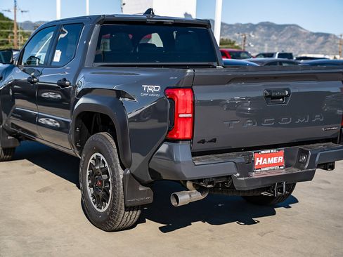 New 2025 Toyota Tacoma TRD Off-Road image 11