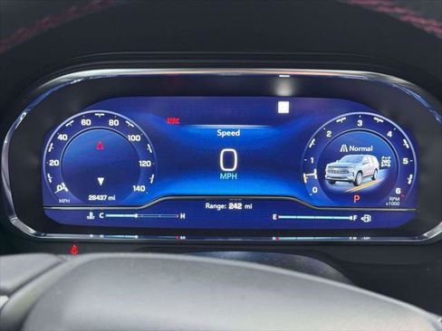 Used 2022 Chevrolet Tahoe RST w/ Sport Performance Package image 24