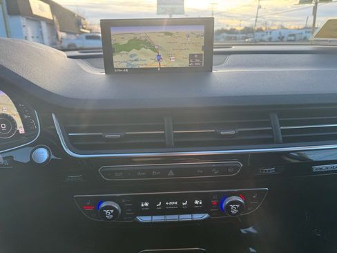 Used 2018 Audi Q7 3.0T Prestige w/ Prestige Package image 19