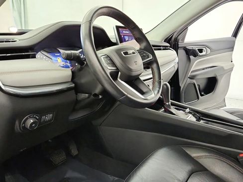 Used 2022 Jeep Compass Limited image 22