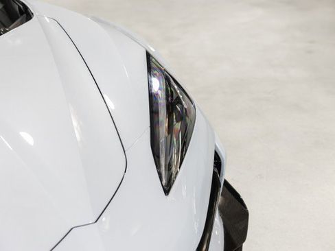 Used 2024 Chevrolet Corvette Z06 w/ Z07 Performance Package image 10