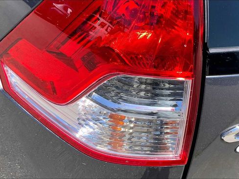 Used 2013 Honda CR-V LX image 27