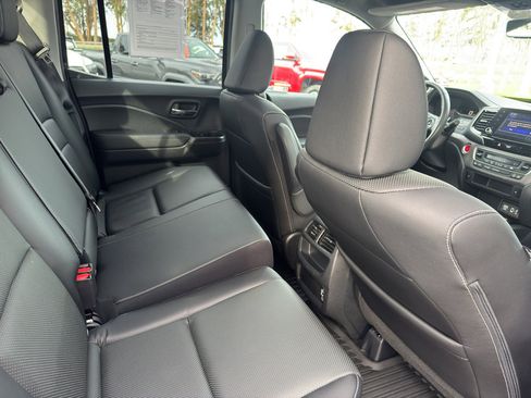 Used 2023 Honda Ridgeline RTL-E image 14