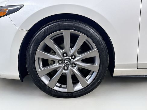 Used 2019 MAZDA MAZDA3 Sedan w/ Preferred Package FWD image 27