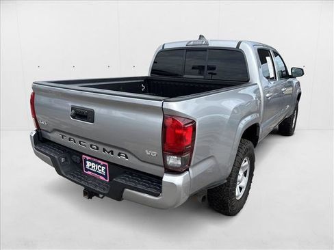 Used 2021 Toyota Tacoma SR image 5