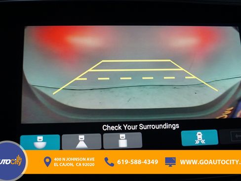 Used 2019 Honda Pilot Touring image 11