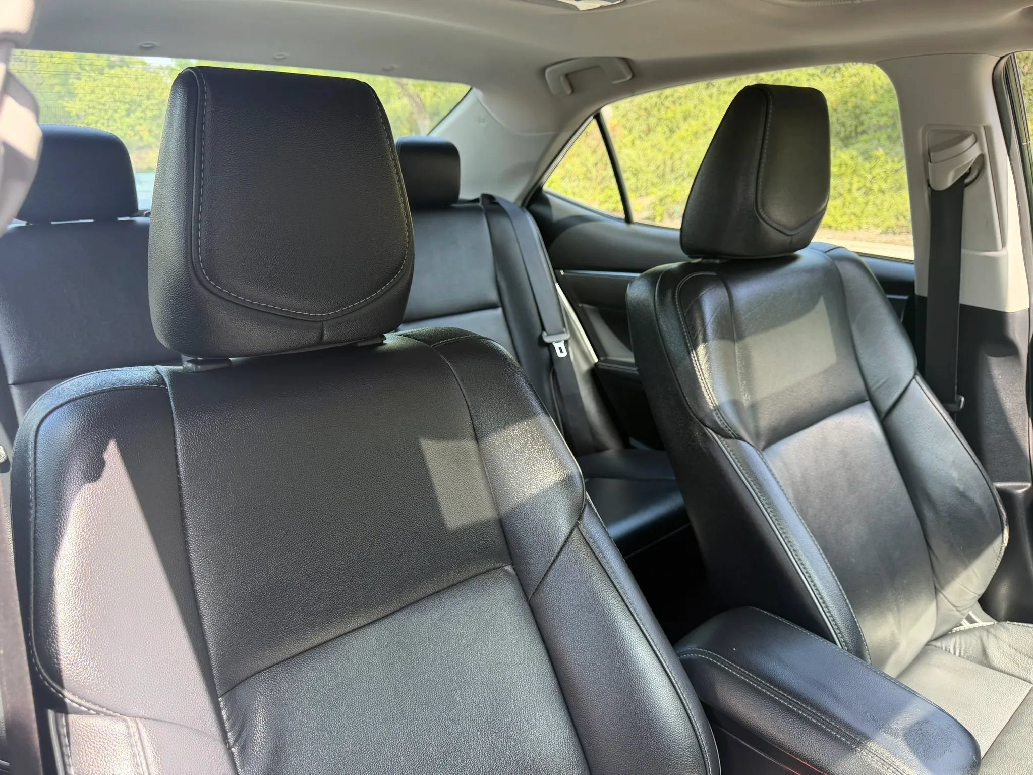 Used 2016 Toyota Corolla S Premium FWD image 20
