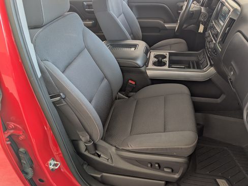 Used 2018 Chevrolet Silverado 1500 LT w/ LT Convenience Package RWD image 20
