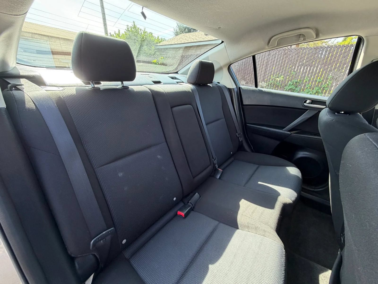 Used 2010 MAZDA MAZDA3 i Touring FWD image 20