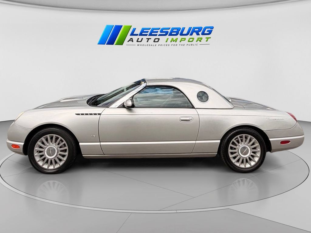 Used 2004 Ford Thunderbird RWD image 3