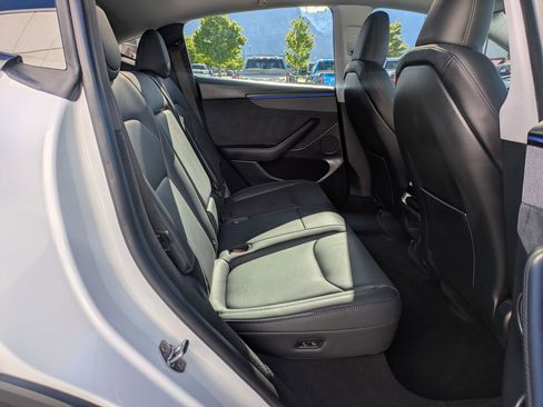 Used 2026 Tesla Model Y Long Range AWD/4WD image 29