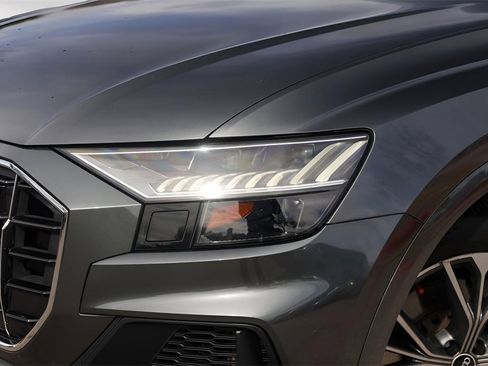 Used 2021 Audi Q8 Premium Plus image 3