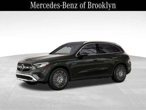 Certified 2025 Mercedes-Benz GLC 300 4MATIC image 38