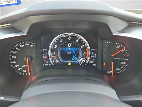 Used 2017 Chevrolet Corvette 1LT w/ Carbon Flash Badge Package image 11