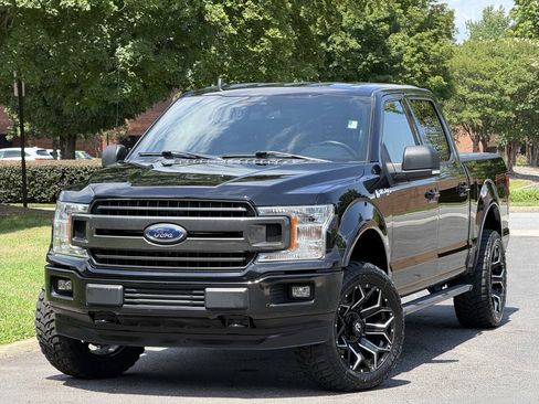 Used 2019 Ford F150 XLT w/ Equipment Group 302A Luxury AWD/4WD image 2
