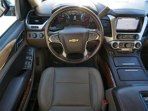 Used 2020 Chevrolet Tahoe Premier w/ Max Trailering Package image 11