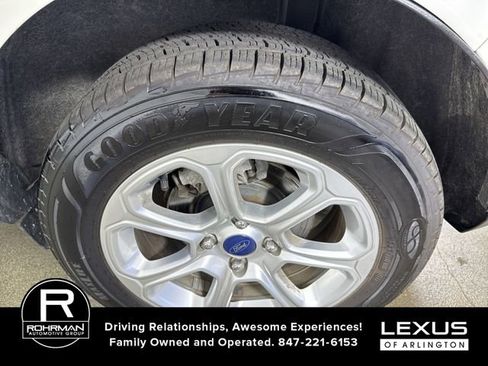Used 2018 Ford EcoSport SE image 5