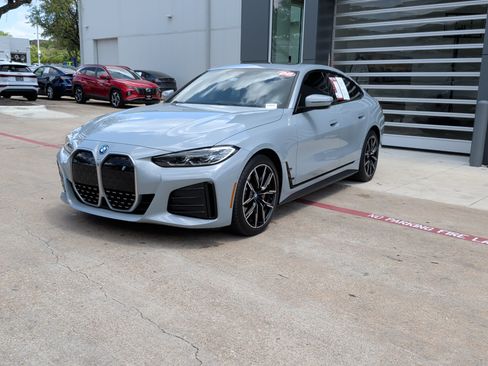 Used 2022 BMW i4 eDrive40 w/ M Sport Package RWD image 5