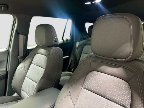 New 2026 Chevrolet Equinox LT w/ Safety and Technology Package FWD image 24