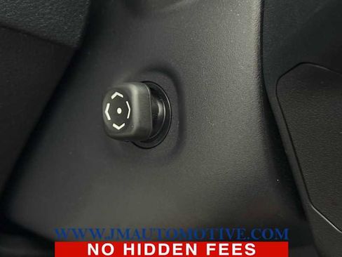 Used 2021 Lexus GX 460 Premium w/ Premium Package image 43