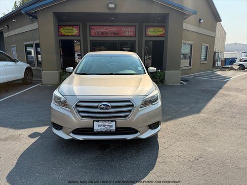 Used 2015 Subaru Legacy 2.5i Premium AWD/4WD image 2