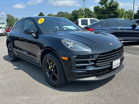 Used 2019 Porsche Macan AWD/4WD image 3