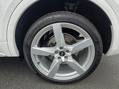 Used 2022 Audi SQ5 Premium w/ Convenience Package image 22