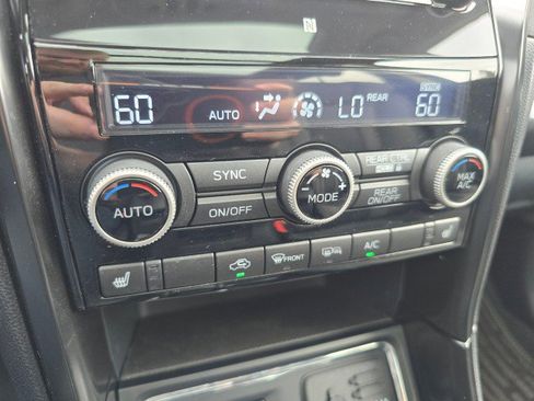 Used 2022 Subaru Ascent Onyx Edition image 34