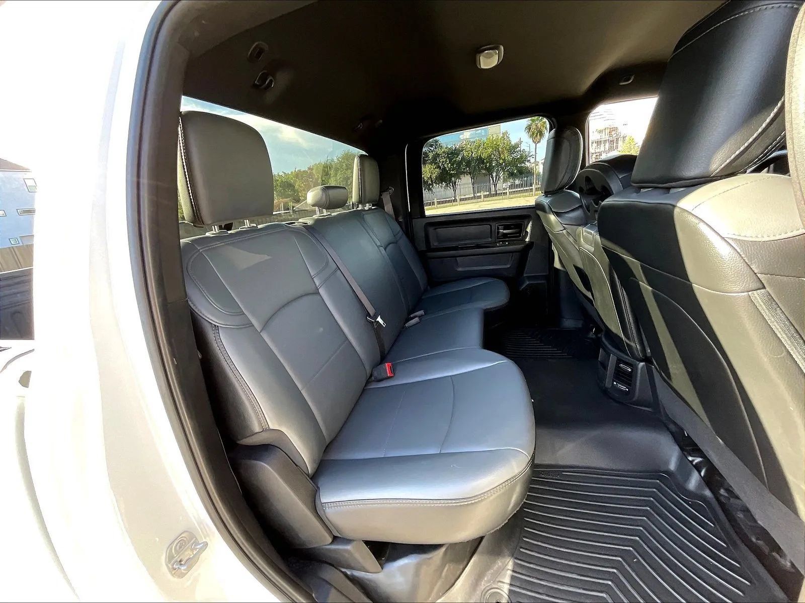 Used 2021 RAM 2500 Tradesman w/ Protection Group AWD/4WD image 16