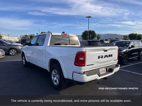 Used 2025 RAM 1500 Big Horn AWD/4WD image 3