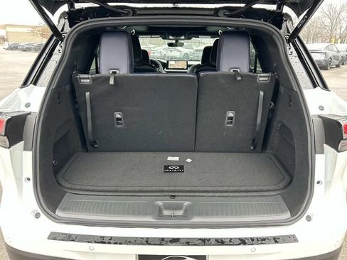 New 2026 INFINITI QX60 Sport image 13