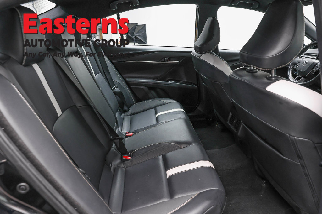 Used 2025 Toyota Camry SE FWD image 23
