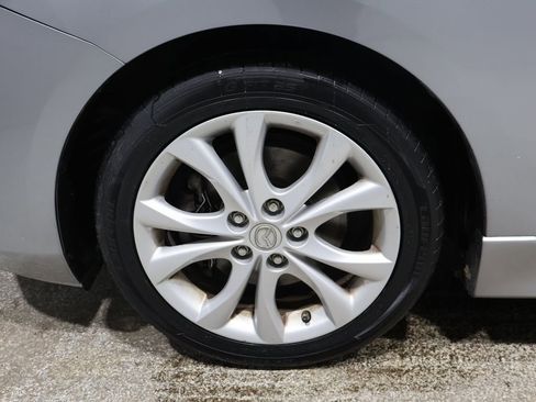 Used 2010 MAZDA MAZDA3 s Grand Touring image 9