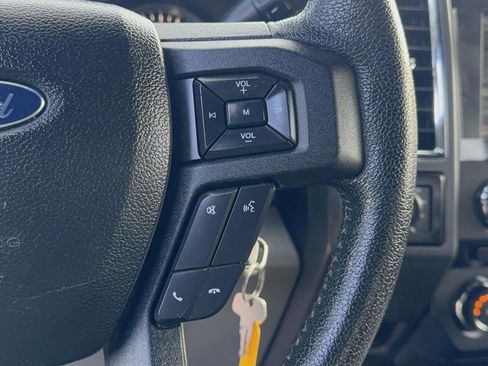 Used 2015 Ford F150 XLT w/ Equipment Group 302A Luxury image 19