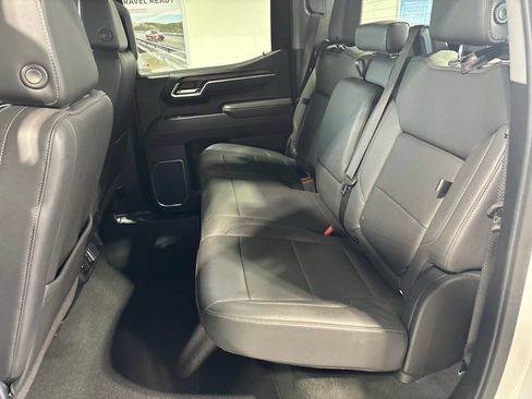 Used 2025 GMC Sierra 1500 SLT RWD image 19