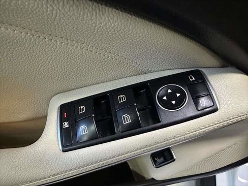 Used 2019 Mercedes-Benz GLA 250 4MATIC image 15