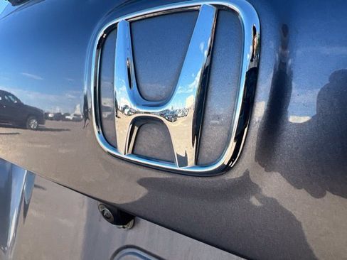 Used 2020 Honda Pilot Touring image 12