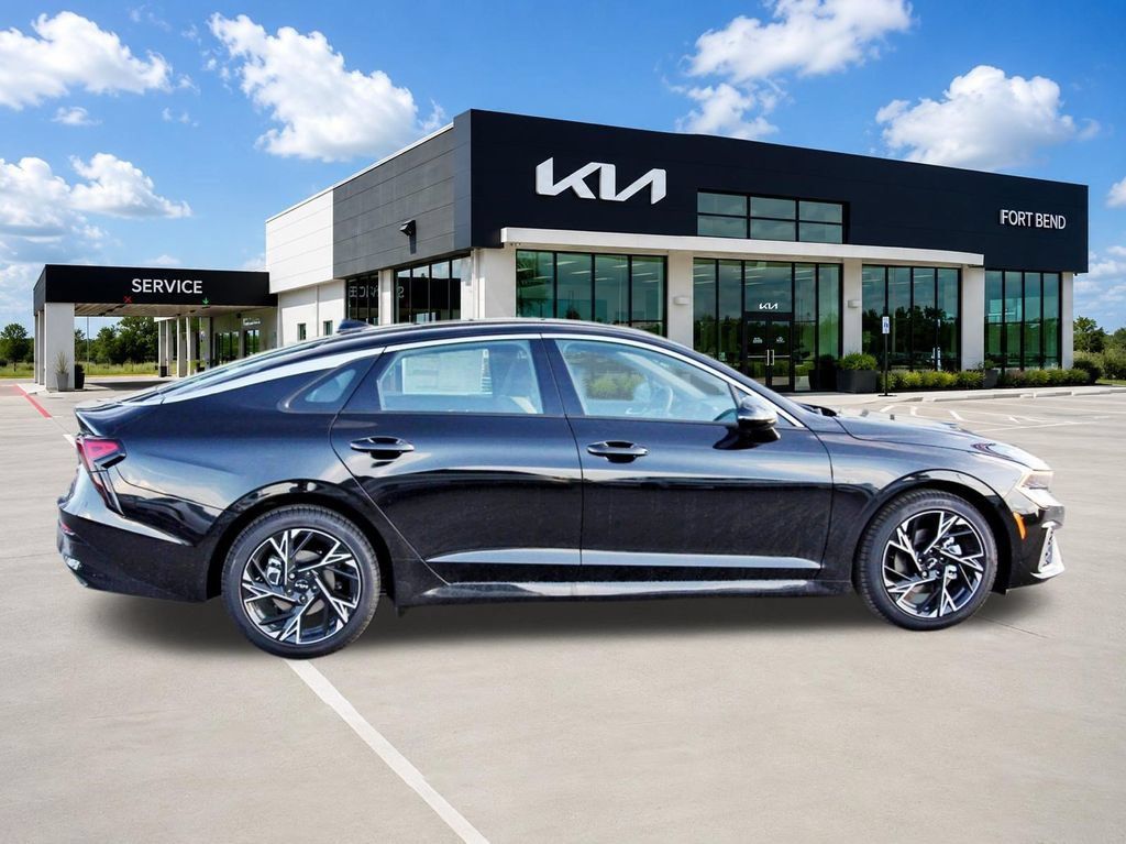 New 2026 Kia K5 GT-Line FWD image 4