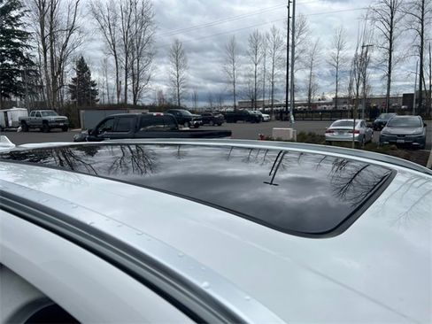 Used 2021 Lincoln Aviator Grand Touring w/ Equipment Group 302A image 16