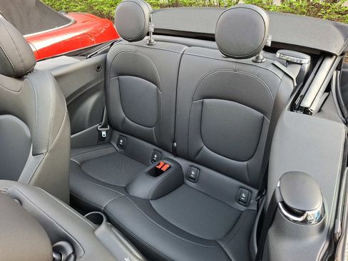Certified 2024 MINI Cooper S FWD image 7