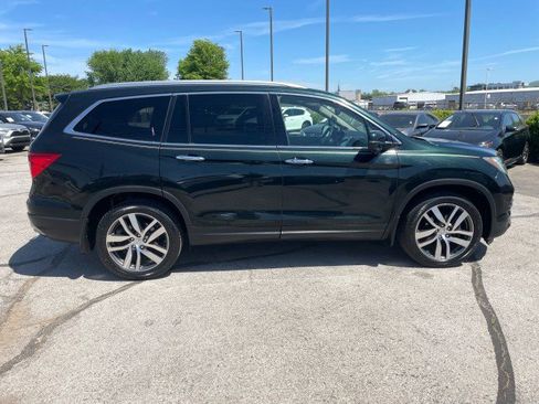 Used 2017 Honda Pilot Touring image 6