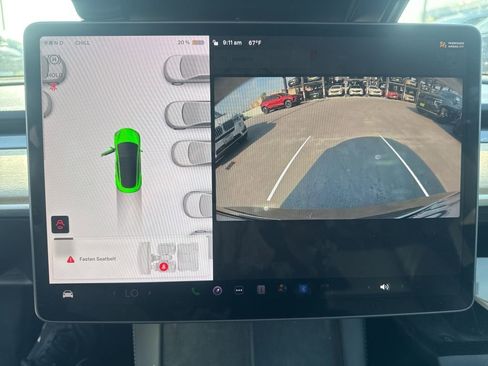 Used 2022 Tesla Model 3 image 9