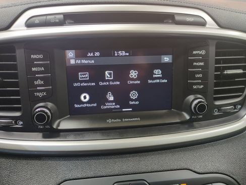 Used 2018 Kia Sorento AWD image 25